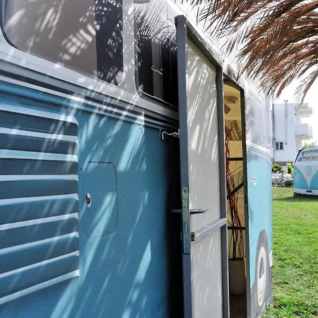 Cornelia Hippie Magic Bus *