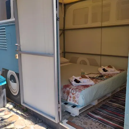 Cornelia Hippie Magic Bus Çiftlik konaklama